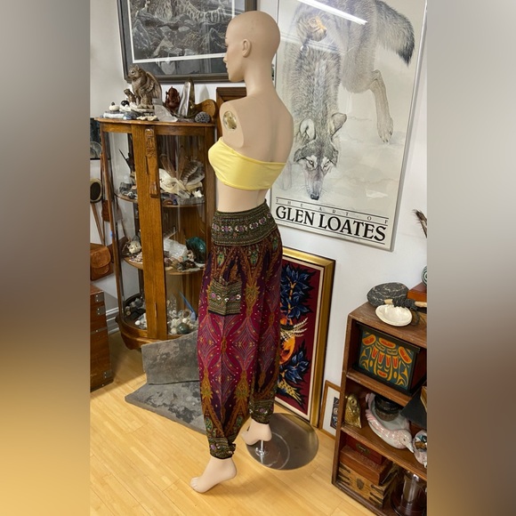 Tribal Pattern Fuchsia Genie Pants - Picture 7 of 11